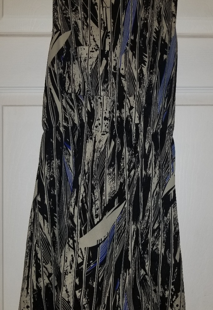 Open zip back dress
